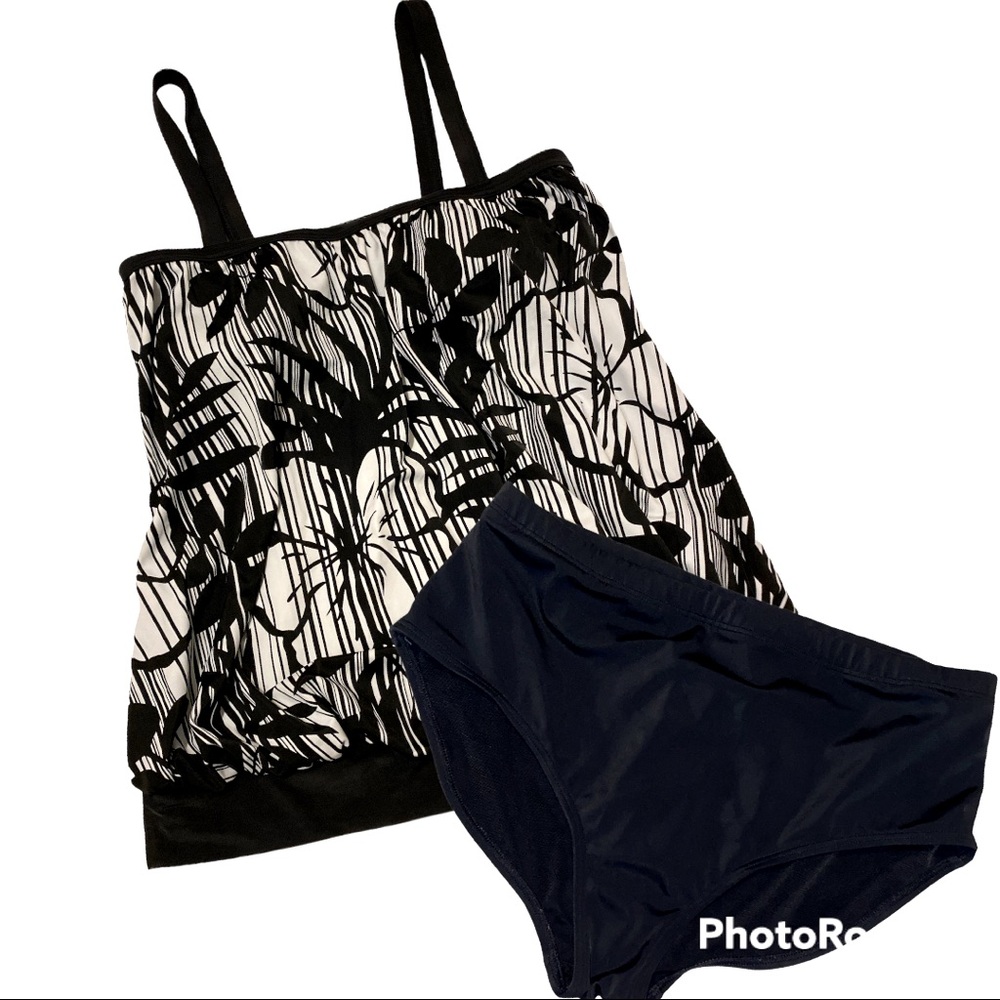 AVENUE Swim 2-Piece Bathing Suit